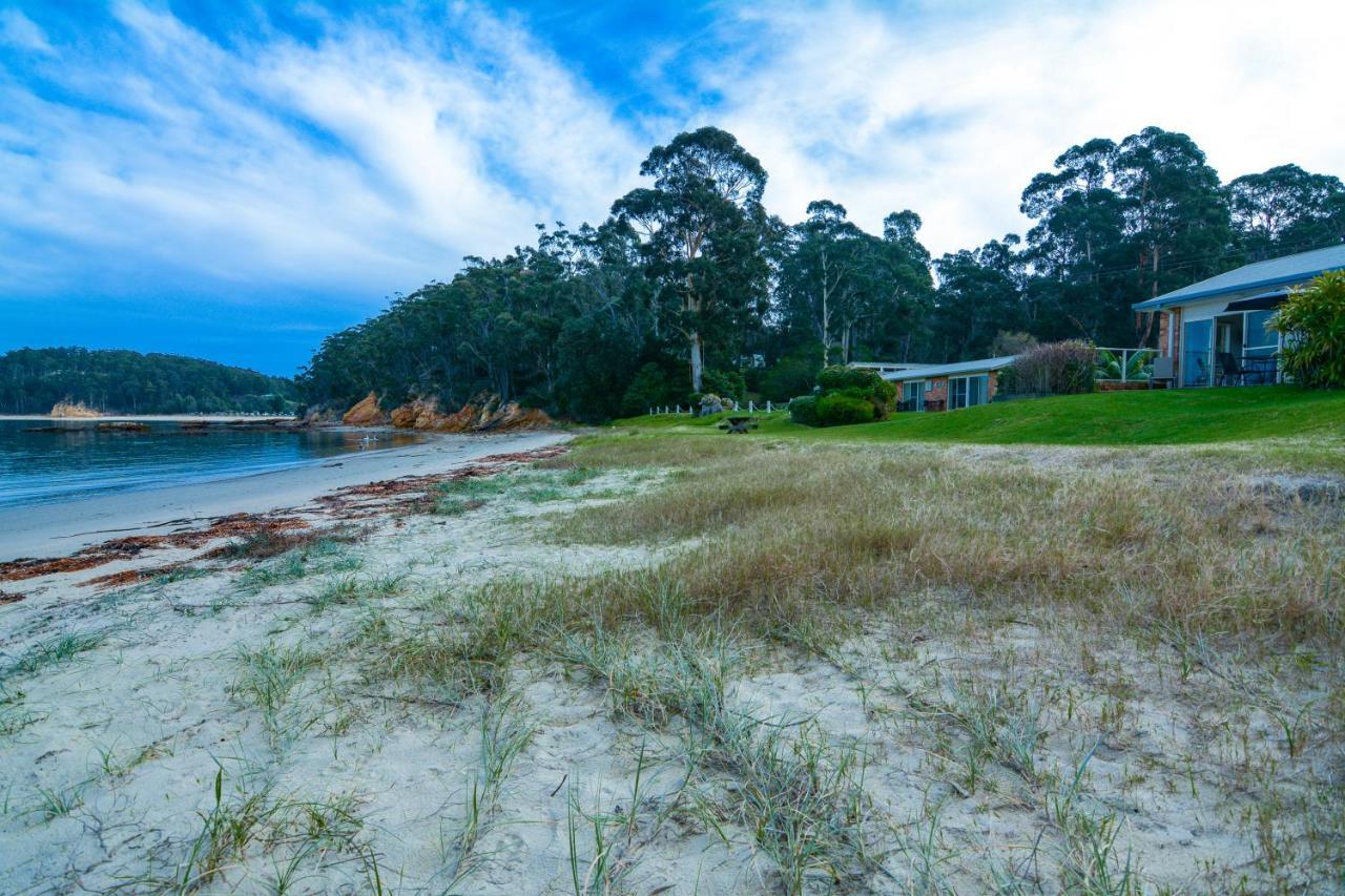 Quarantine Bay Beach Cottages 에덴 외부 사진